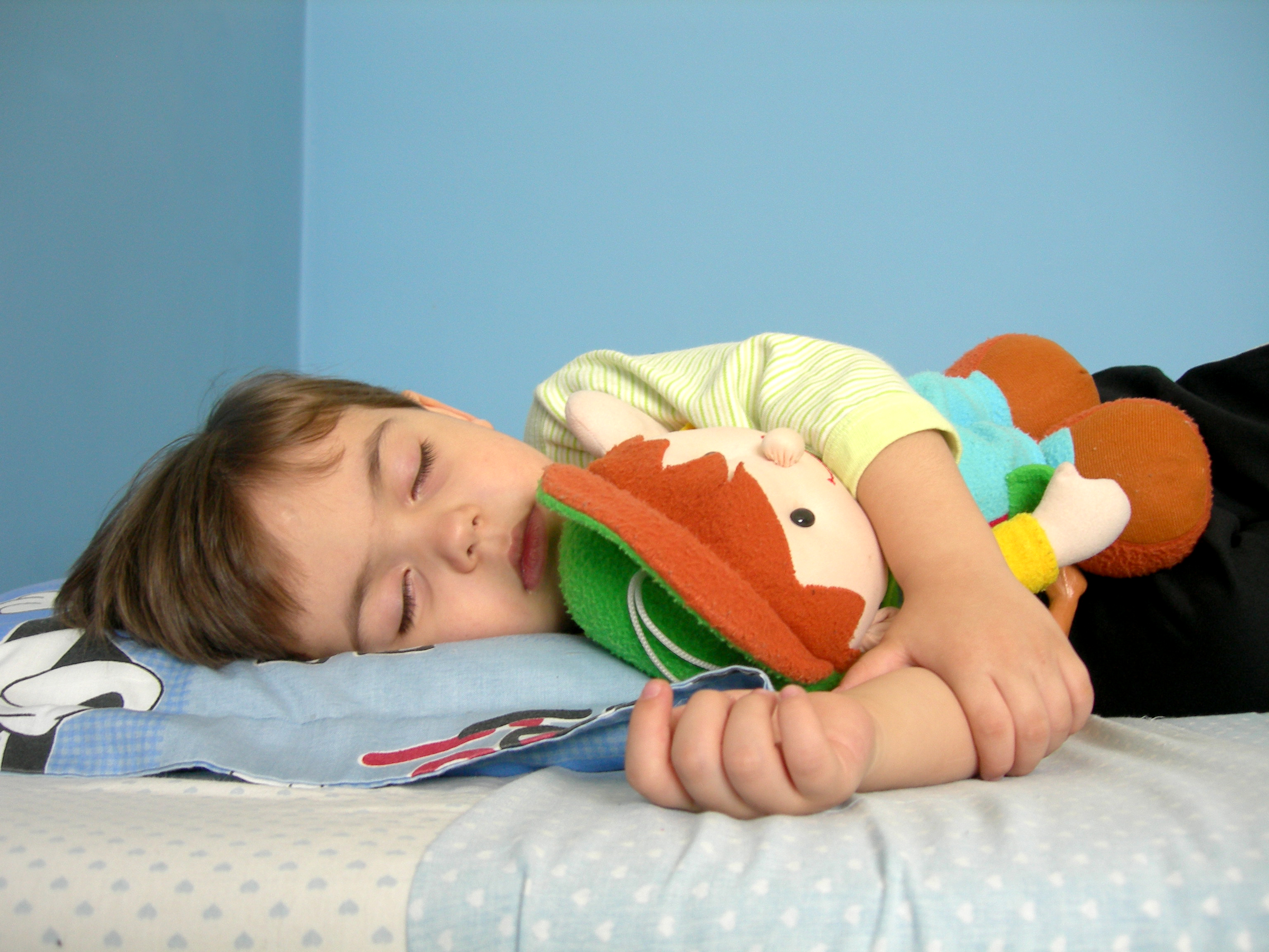 sleep-your-way-to-better-parenting-kids-in-the-house