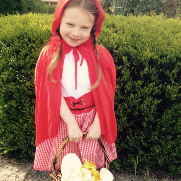 Little red riding hood - School Mum