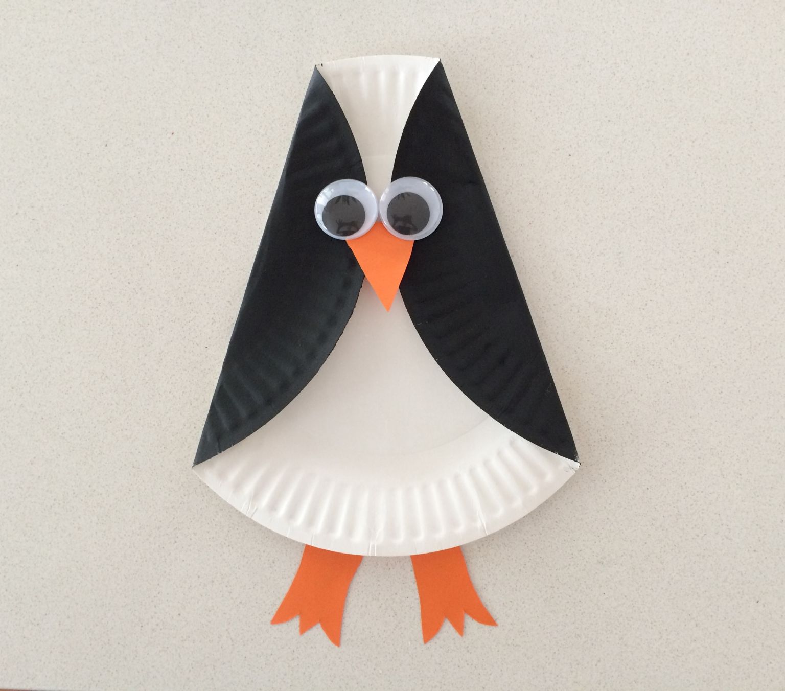 Paper Plate Penguin - School Mum